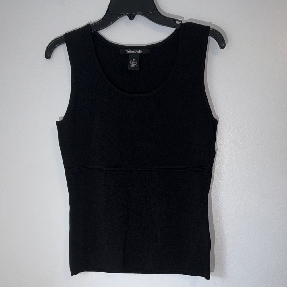 Madison Studio Classic Black Ribbed Tank Top Size M Mid Trim Luxe